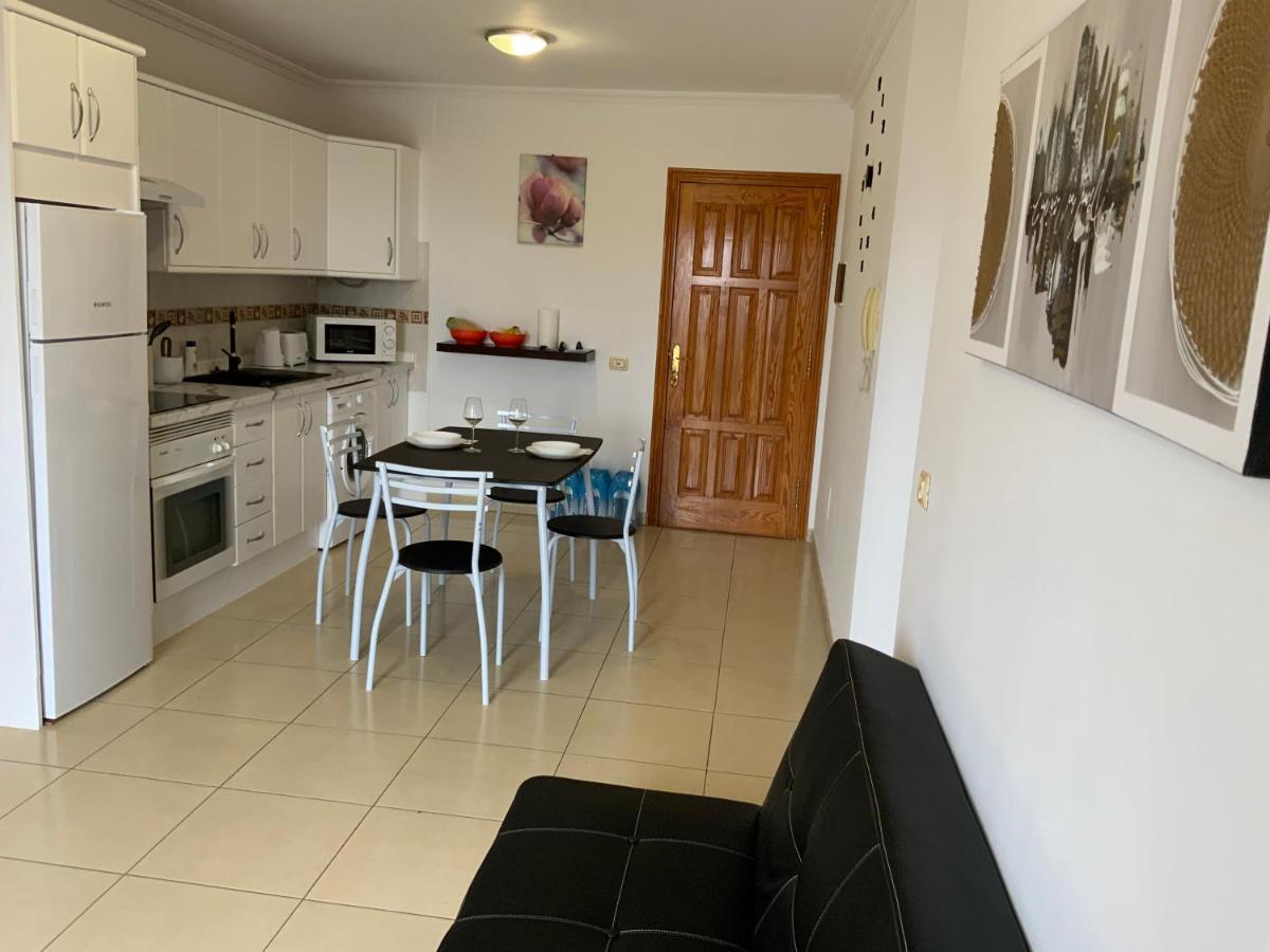 Brunella'S Apartment - Beach View سان ميغيل ذي أبونا المظهر الخارجي الصورة