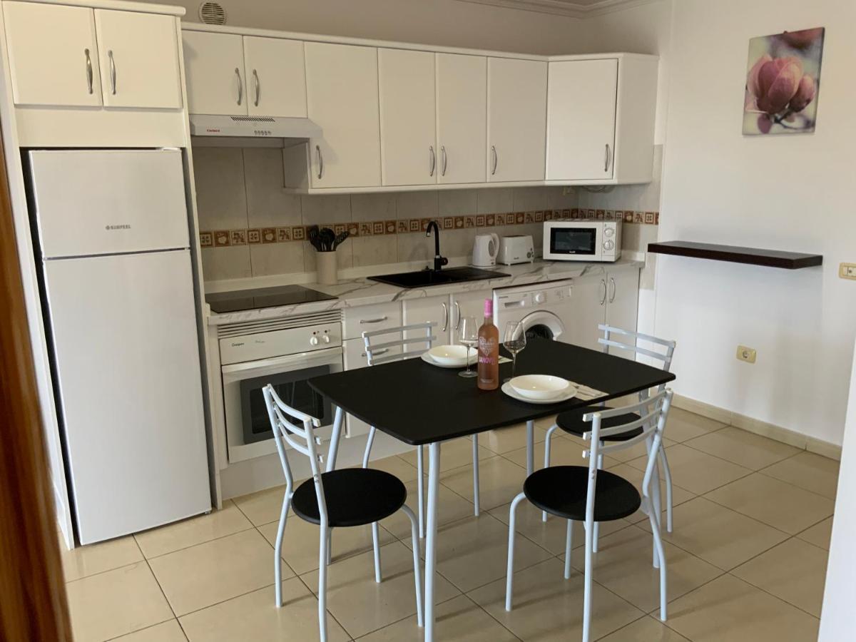 Brunella'S Apartment - Beach View سان ميغيل ذي أبونا المظهر الخارجي الصورة